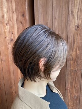 リミックス 田川店(Remix)の写真/大人女性にオススメ!ワンランク上の高品質グレイカラーを取扱い◎髪と頭皮に優しくダメージレスな艶髪に☆