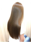大人ツヤ髮ストレートヘアroots