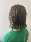 プツッと切りっぱなしナチュラルボブ