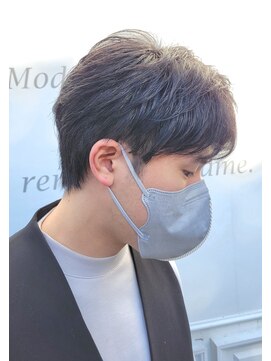 六本木美容室 白金店 20代30代透明感アッシュセンターパート