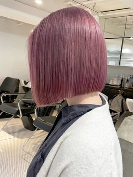 アルバム 渋谷パルコ(ALBUM) ピンクボブ_チェリーブラウンフェミニンロング_ba362951