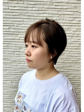 フラテロ(fratello) ショートボブ　シースルーバング