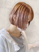 エメバイサワ(Aimer by sawa)&nbsp;30代40代ピンク系ブリーチミルクティー伸ばしかけショートボブ