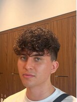 グルーマーズトウキョウ 渋谷店(GROOMER/S TOKYO)&nbsp;スペインカール　ラルフカール　フェードカット