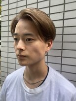 ハイトーンベージュ/アップバング
