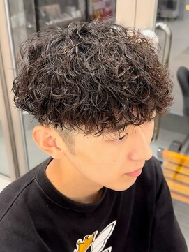 ネイロ 錦糸町(NeiRo) 波巻きスパイラルパーマツイストスパイラルパーマメンズマッシュ