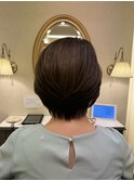 ショートボブ