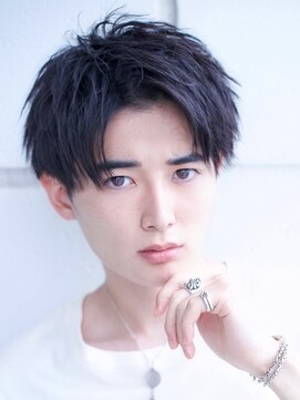 エイド 渋谷(aid) 刈り上げツーブロック束感ショートアップバングビジネスヘア