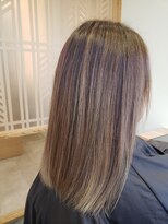 ミリ 国分寺(Mili)&nbsp;ミディアムスタイル&グラデーションハイライトカラー