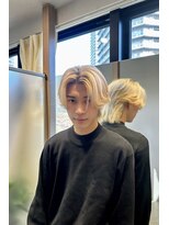 キオナ 勝どき(Kiona)&nbsp;ブロンドセンターパートウルフ