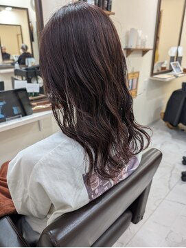 エメ(aimer) コテ巻き風パーマ◎