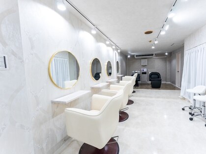 セレーネヘアーレイズ 梅田店(Selene hair Raise)の写真