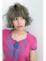 フェリシータ 緑地公園店(felicita) ハイトーンイルミナカラー×ウエービーミディ