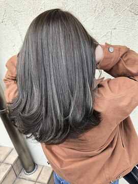 リー ヴィータ 上新庄(Lee Vita) フルハイライト×カーキグレイジュ