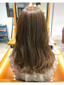 シーン 池袋(scene.) scene. 【シーン】【池袋 西口徒歩3分】 ハイライトベージュ