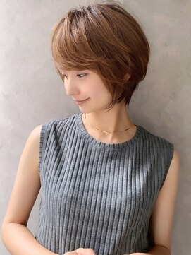 アヴァロン(AVALON) 30.40代にオススメ× 前髪あり×ひし形ショート☆