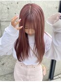 ピンクベージュ