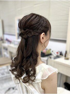 リサ 恵比寿(risa.) 編み込みハーフアップ