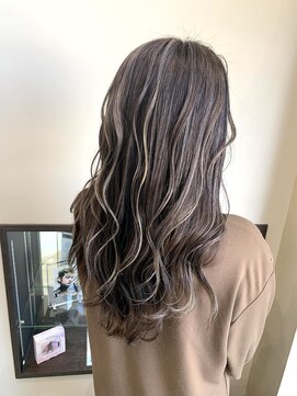 ヴァンカウンシル Kuwana(VAN COUNCIL) 外国人風ハイライト