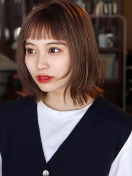 ラフ フロム ガーデン(Laf from GARDEN) レイヤーカット/デザインカラー/くびれ/ミディ/韓国風