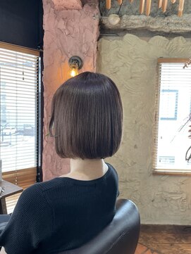 ロッソバイアルター 鎌取(ROSSO by aL-ter) 【シアーカラー/ショートヘア/セミディ】千葉香奈