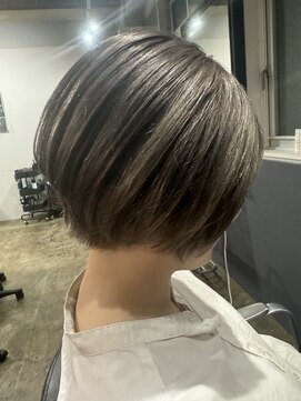 ニュー 本川越(new.) ハイトーンショートボブ