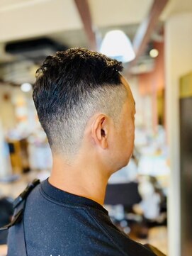 ジュジュル 稲毛本店(jujur) スキンフェード/コンマヘア/アップバング/ツーブロマッシュ/稲毛