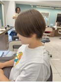 すっきりマッシュショートヘア