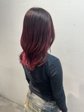 アイリー 名古屋(A/LEE) レッドグラデーション