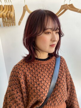 エマン(AIMANT) ピンクレッド