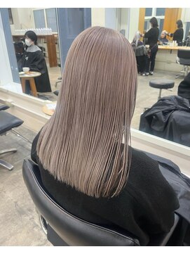 ネルバイグリーン(Nelle by green) ホワイトブロンド、町田ハイトーン、町田ブリーチ、ダブルカラー