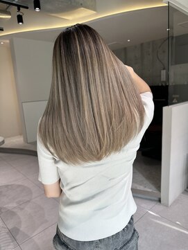 ロンドルピナス 小倉(Lond Lupinus) ブルーブラック/ワイドバング/美髪のススメ/外ハネボブ/髪質改善