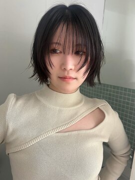 ヘン(hen) 【心斎橋hen】ラフなレイヤーボブ