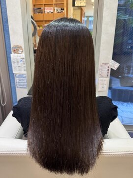 ヴィサージュプラス(VISAGE plus) 美髪矯正で朝のセットを楽に！