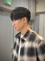 ジーナ 天神(Zina)&nbsp;刈り上げセンターパート/フェザーショート【Zinaメンズサロン】