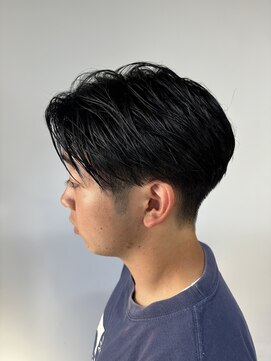 イッヒ 茅ヶ崎(IHHI) men'sナチュラル束感ショート