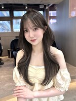 グロー 大宮(GLROW) レイヤーカット オリーブグレージュ 顔まわりカット 縮毛矯正