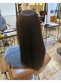 ほんのりグレージュ