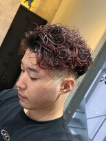 メグロバーバーショップロッポンギ 目黒六(MEGURO BARBER SHOP 6PPONGI) メッシュカラー/フェードカット/カールパーマ