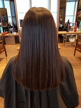 グランエクラ バイフルショウ(GRAND ECLAT by FURUSHO) レディな上品エレガンスストレート