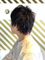 バーバーバー アカバネ(BARBER-BAR AKABANE) ショートウルフスタイル【BARBER-BAR】