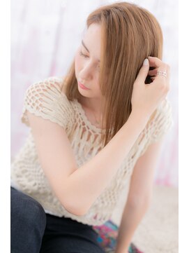 ミック 日暮里店(miq) 外国人風ことりベージュかきあげ前髪前下がりボブa1