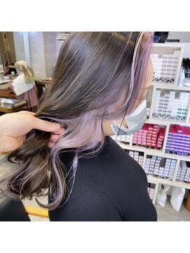 キャラ シャローネ 池袋(Chara Chalone) インナーにホワイトラベンダー【池袋】