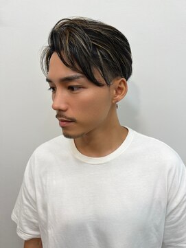 ログ 武蔵新城(L.O.G) ツーブロックハイライト【武蔵新城メンズハイライト】