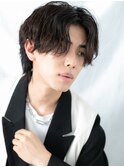 センターパート黒髪ニュアンスパーマショートc草加