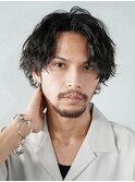 渋谷波巻きスパイラルパーマシャドウパーマメンズセンターパート