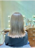 【el zafiro yodoyabashi】寒色系外ハネミディアムスタイル