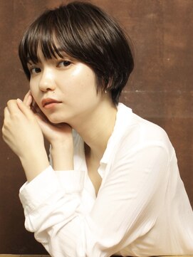 シアンデルカ(CYANDELUCCA) 丸みショートヘア