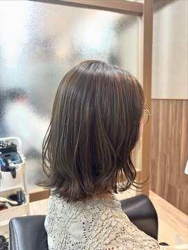 カイノ フレスポしんかな店(KAINO) 秋のオリーブカラー