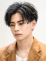 オーシャントーキョー 仙台(OCEAN TOKYO)&nbsp;ショートマッシュ黒髪センターパートツイストスパイラルビジネス